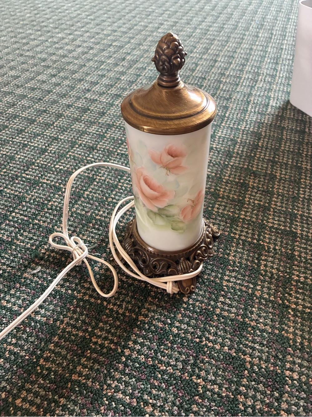 Porcelain Floral Accent Lamp with Antique Bronze Trim - Pink Roses